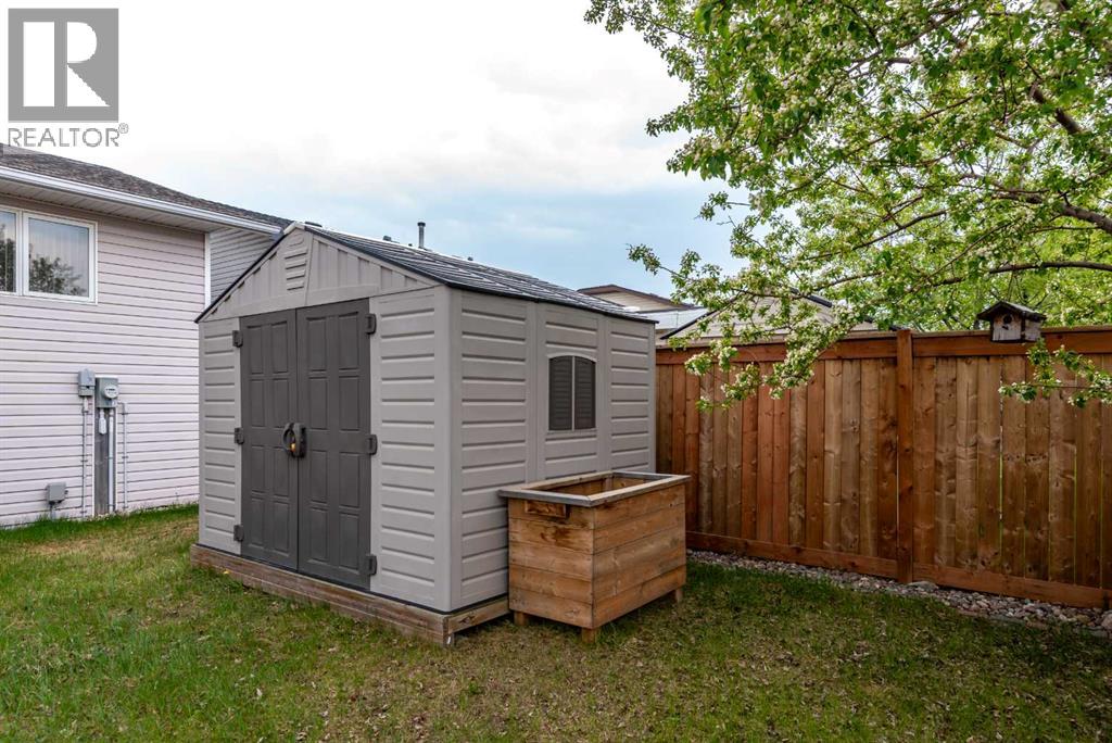 Photo 38 of 5908 41 Street, Lloydminster AB