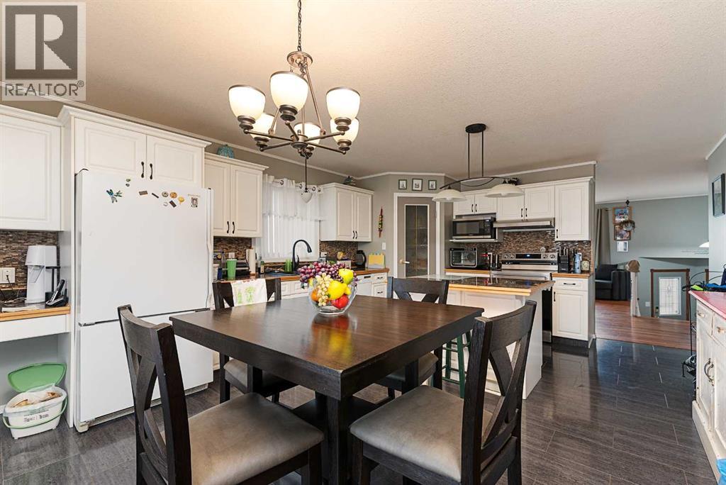Photo 10 of 5908 41 Street, Lloydminster AB