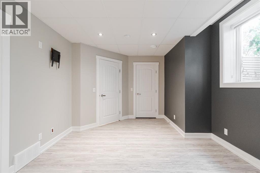 Photo 36 of 9 300 Sparrow Hawk Drive, Fort Mcmurray AB