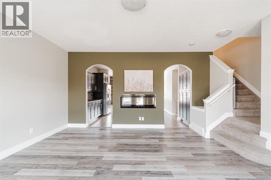 Photo 6 of 9 300 Sparrow Hawk Drive, Fort Mcmurray AB