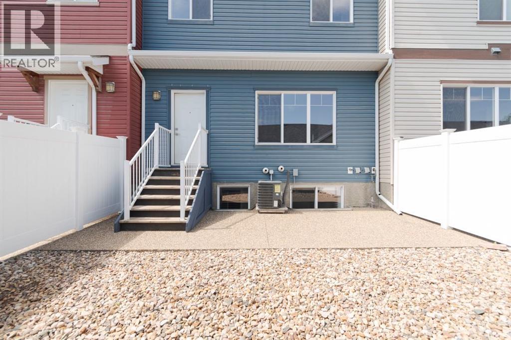 Photo 40 of 9 300 Sparrow Hawk Drive, Fort Mcmurray AB