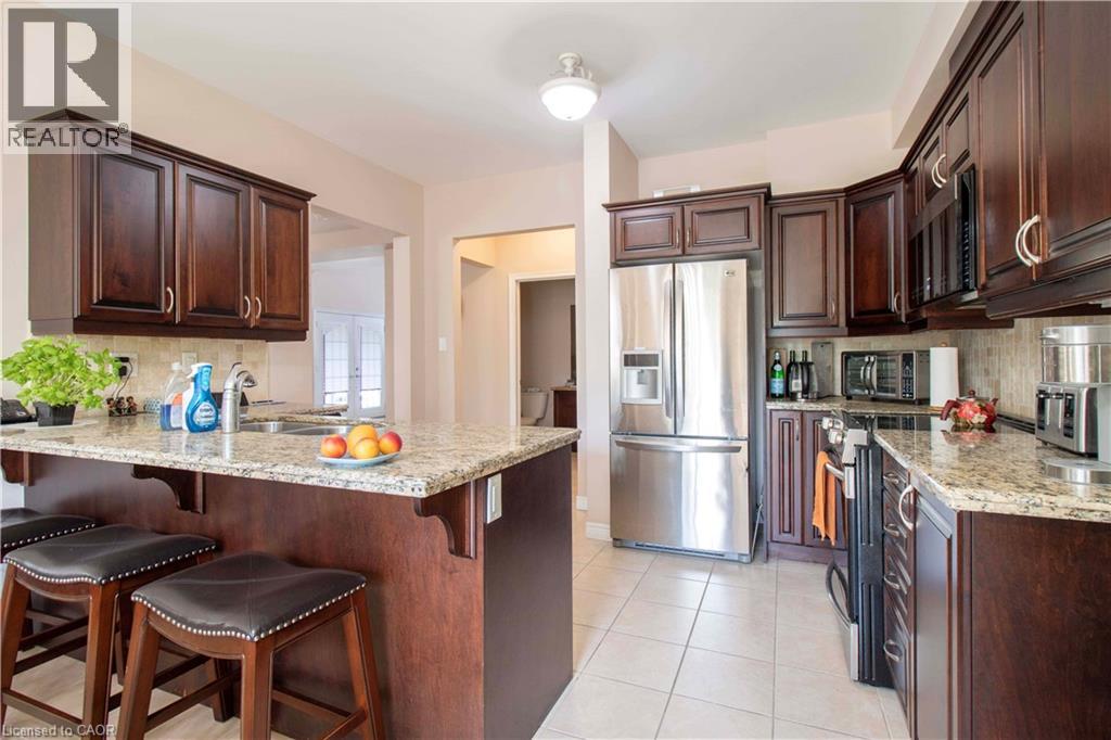 Photo 18 of 441 Stonehenge Drive Unit 30, Ancaster ON