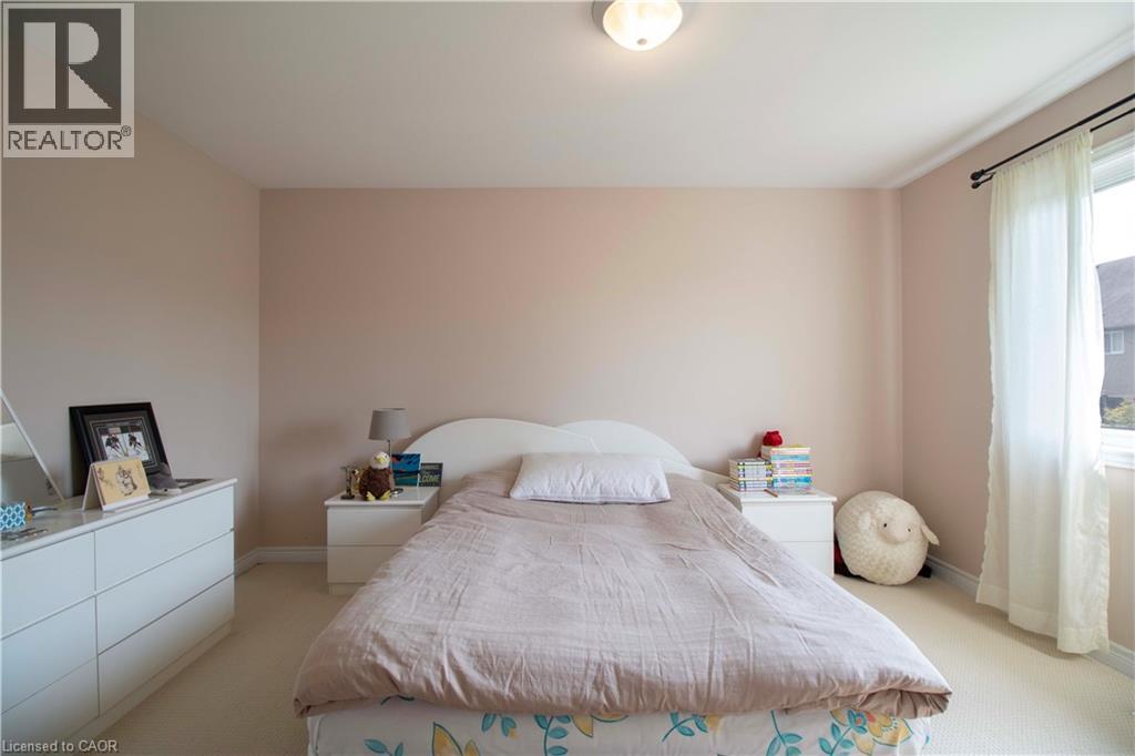 Photo 39 of 441 Stonehenge Drive Unit 30, Ancaster ON
