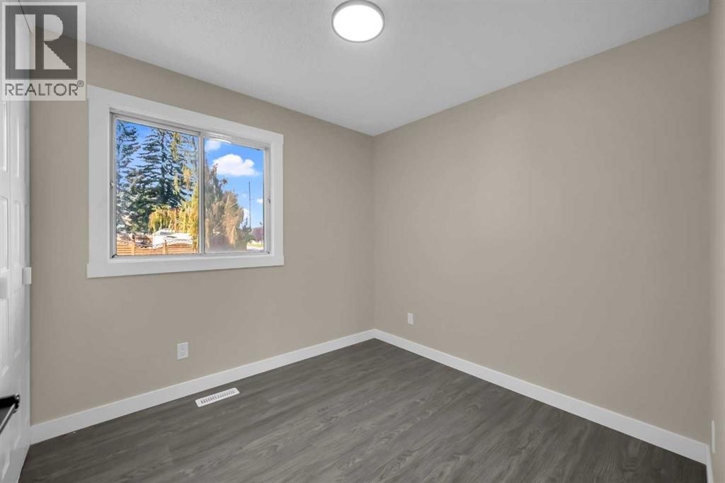 Single Family House Bungalow for Sale in  Maitland Way NE Marlborough Park Calgary 