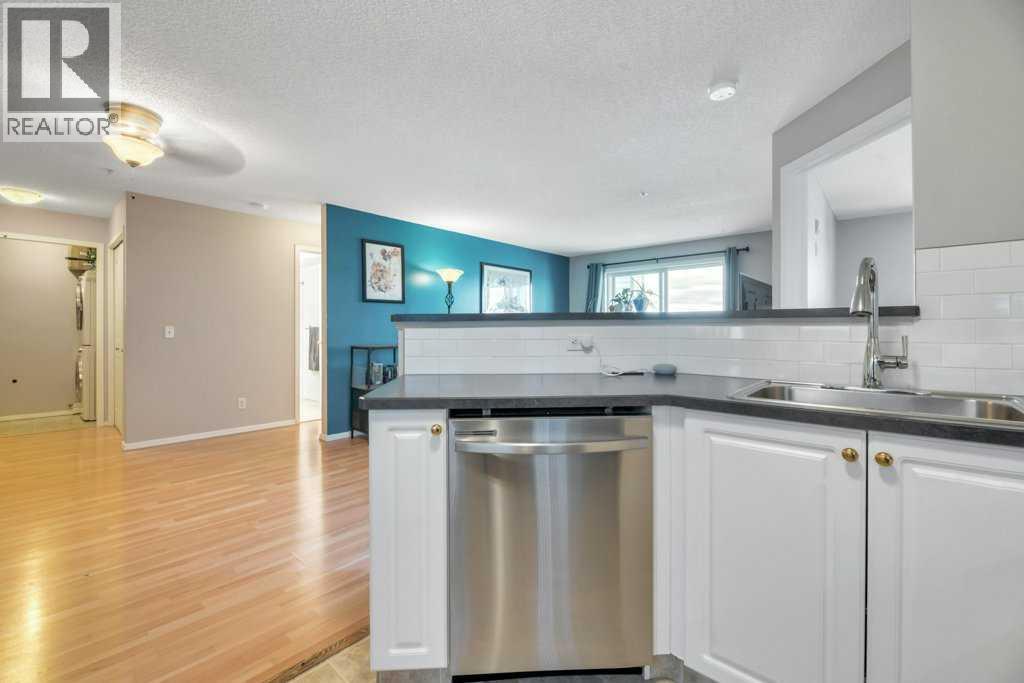 Single Family House for Sale in   Somervale Court SW Somerset Calgary 