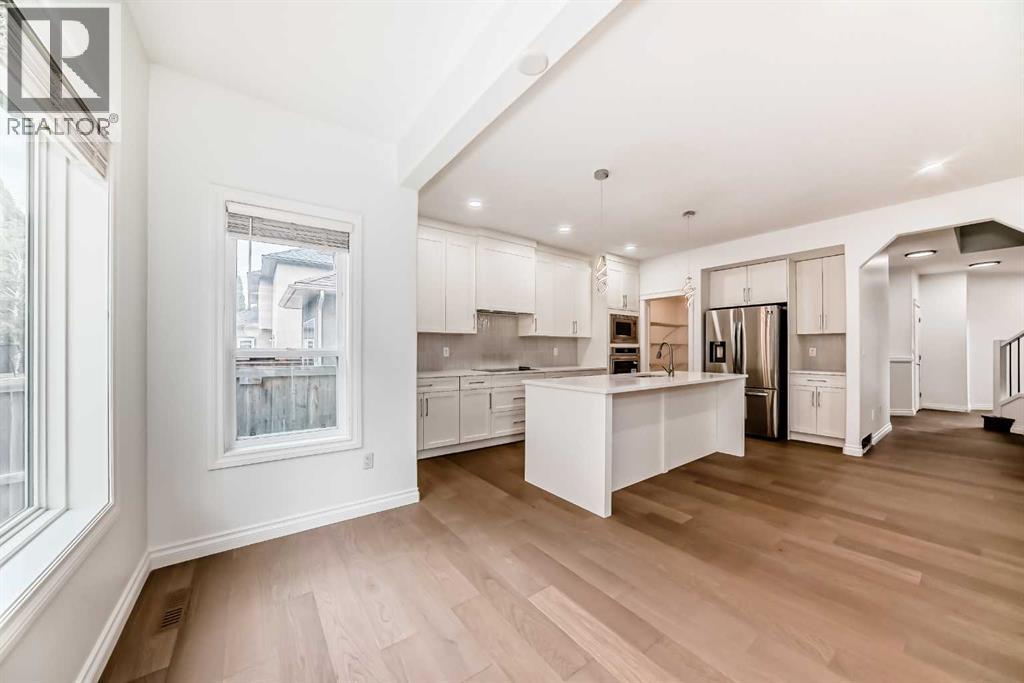 Photo 19 of 18 West Cedar Place Sw, Calgary AB