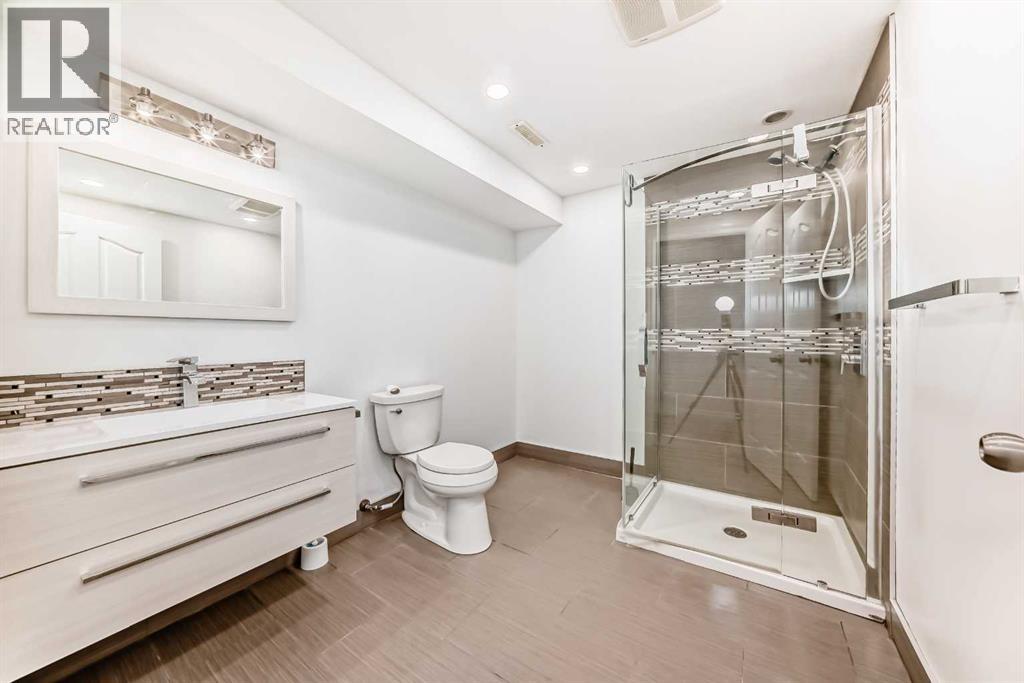 Photo 33 of 18 West Cedar Place Sw, Calgary AB