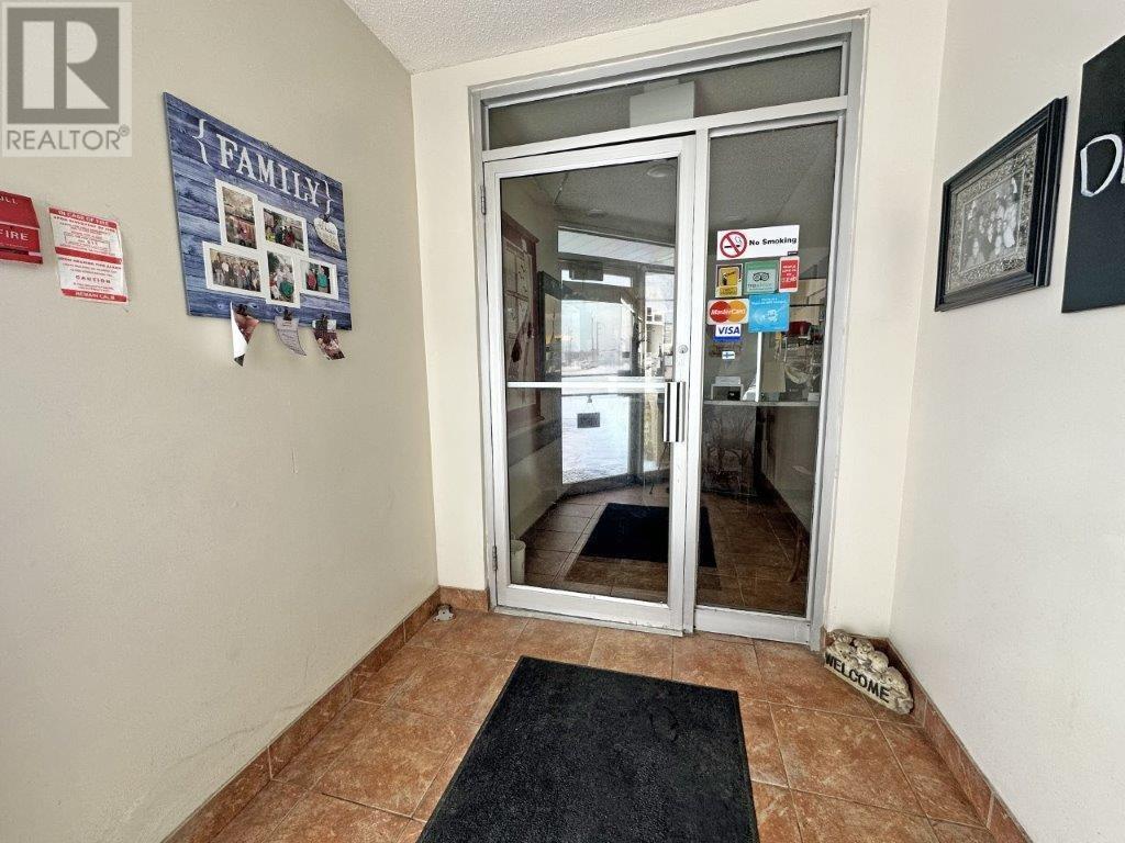 Photo 4 of 376 Lisgar Street, Thunder Bay ON