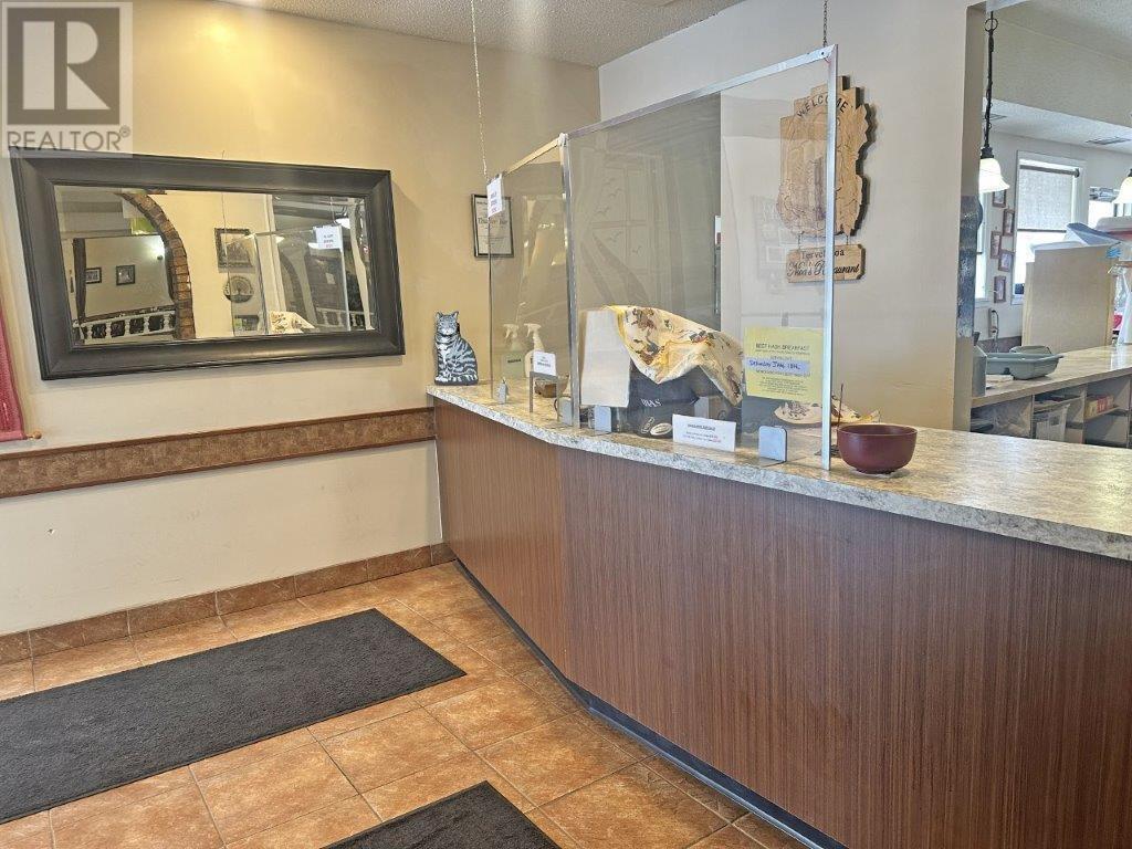 Photo 8 of 376 Lisgar Street, Thunder Bay ON