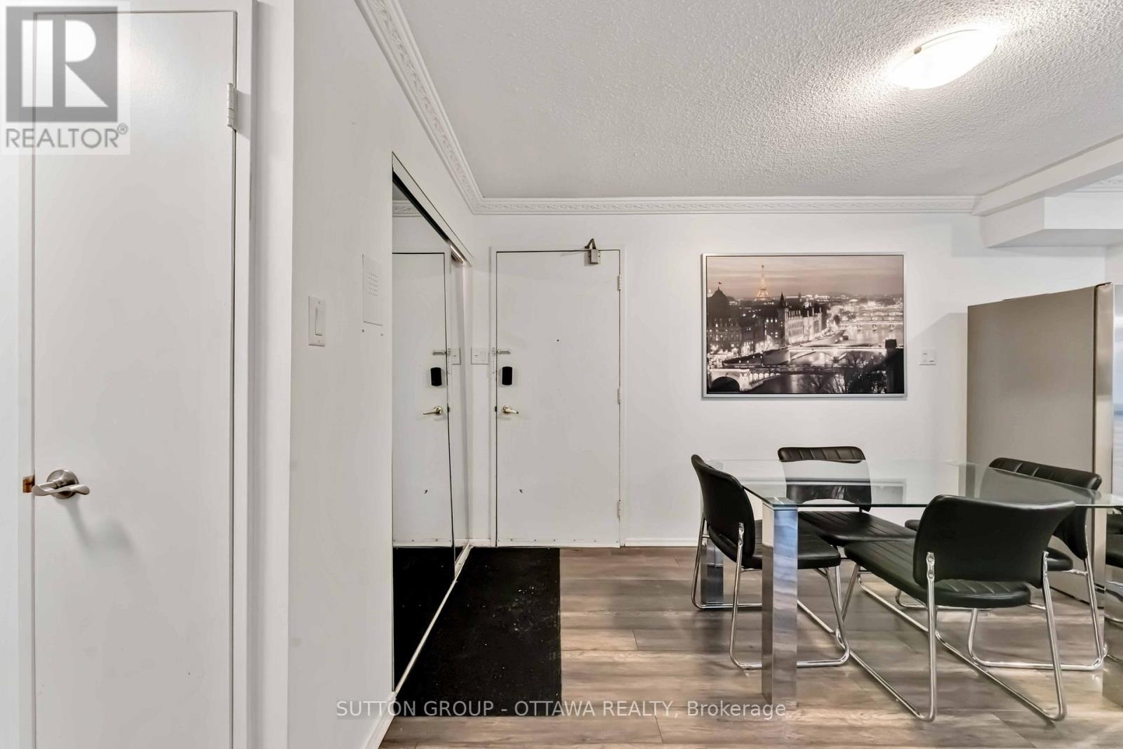 Photo 21 of 705 158 C Mcarthur Avenue, Ottawa ON