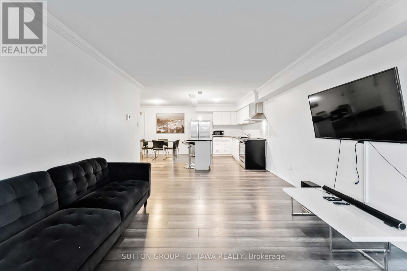 Photo 34 of 705 158 C Mcarthur Avenue, Ottawa ON