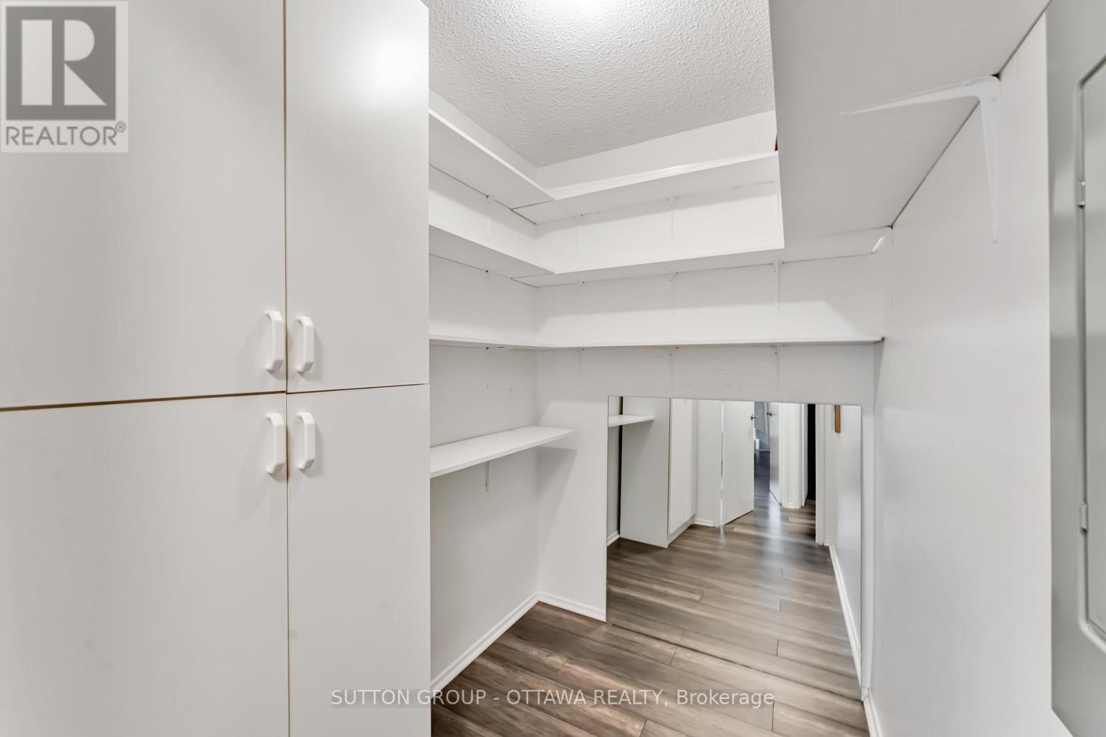 Photo 16 of 705 158 C Mcarthur Avenue, Ottawa ON
