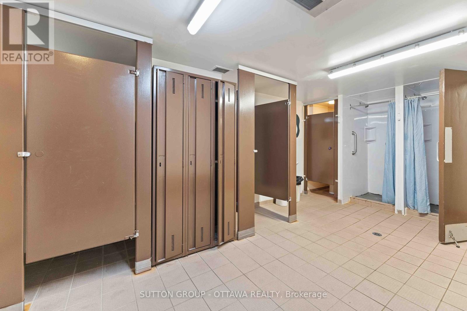 Photo 12 of 705 158 C Mcarthur Avenue, Ottawa ON