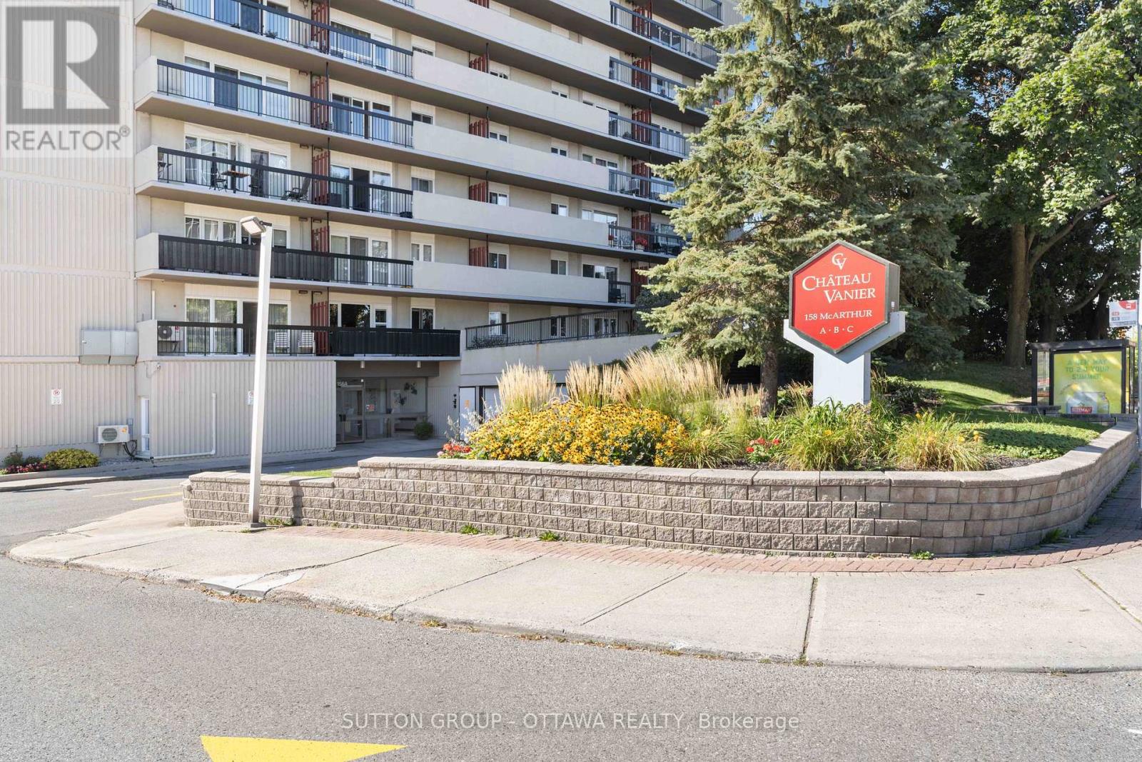 Photo 1 of 705 158 C Mcarthur Avenue, Ottawa ON