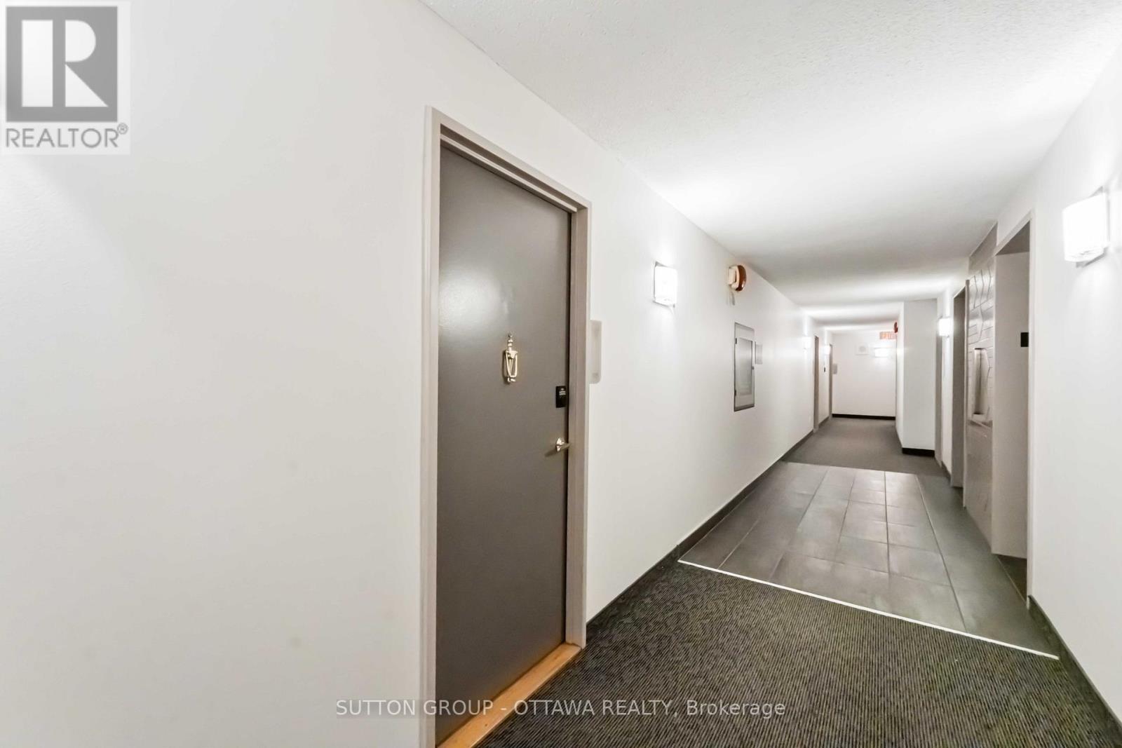 Photo 26 of 705 158 C Mcarthur Avenue, Ottawa ON