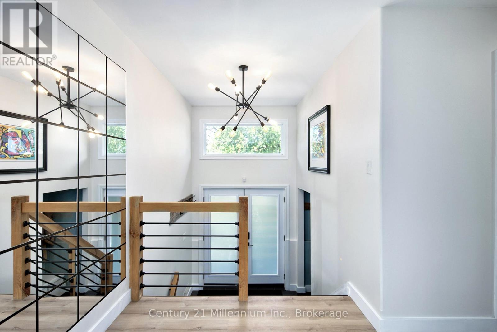 Photo 31 of 18 Bryan Drive, Collingwood ON