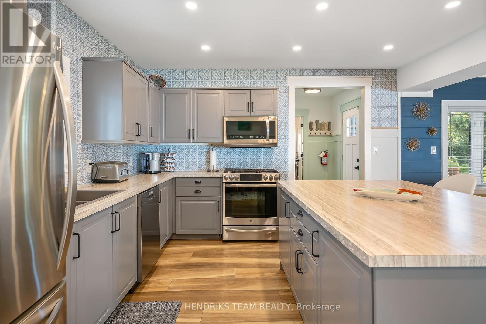 Photo 10 of 4111 Erie Road, Fort Erie ON