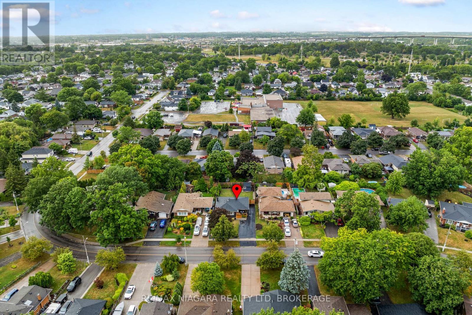 Photo 41 of 57 Woodrow Street, St Catharines ON