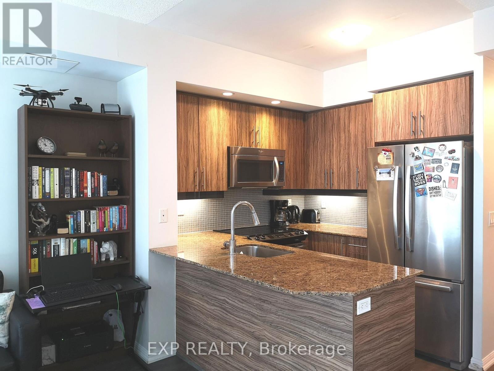Photo 5 of 1718 75 East Liberty Street, Toronto ON