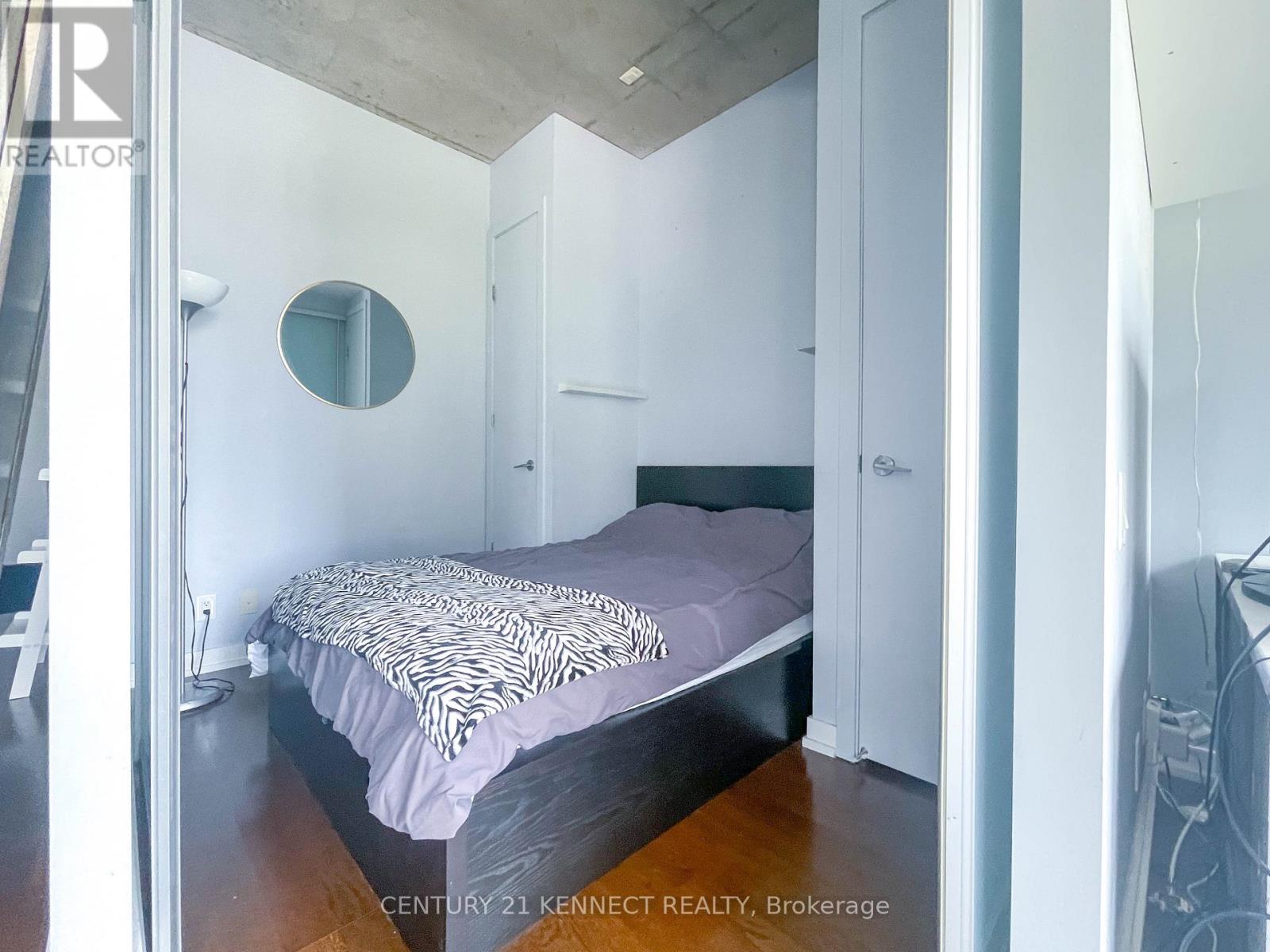 Photo 14 of 314 10 Morrison Street, Toronto ON