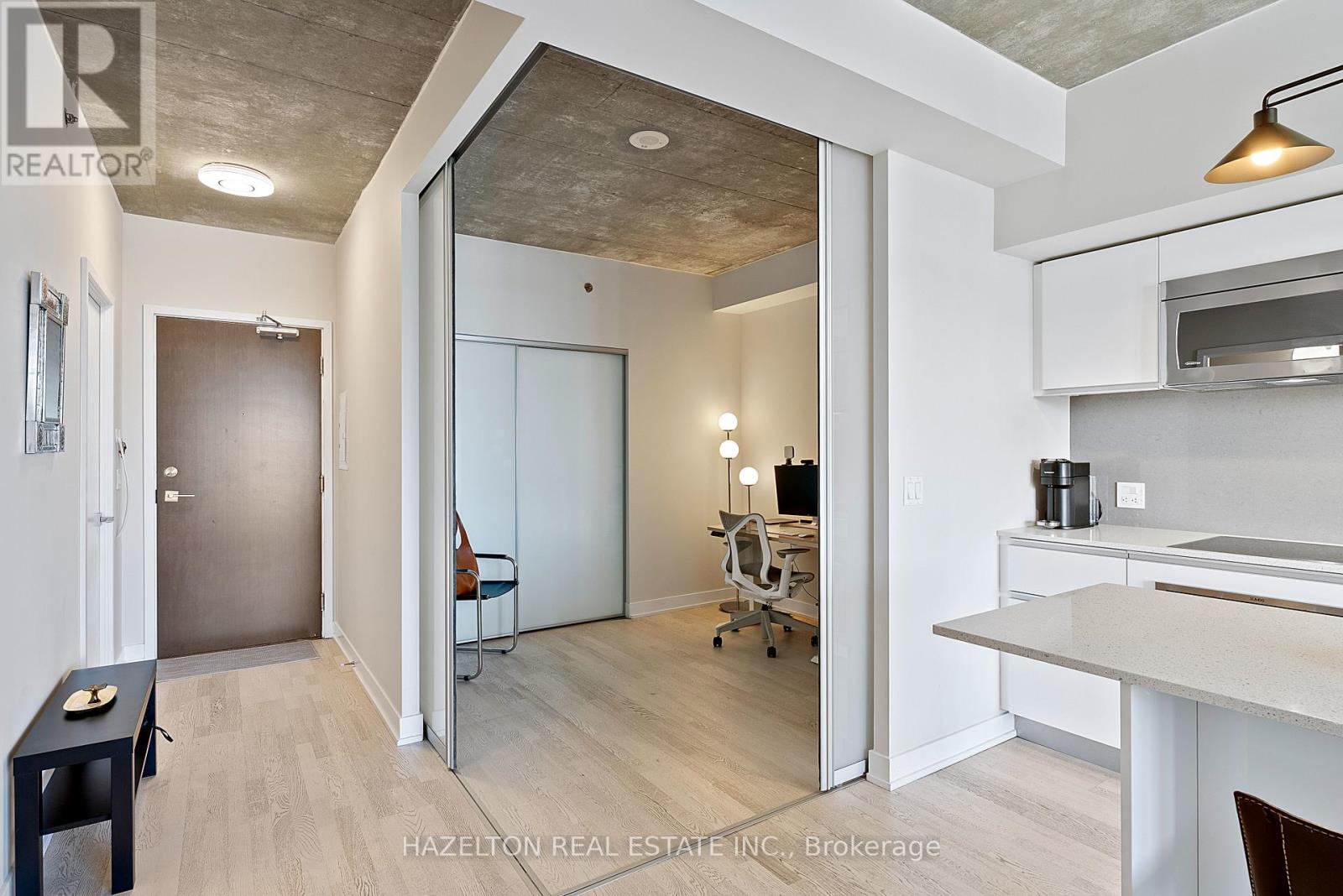 Photo 18 of 825 20 Minowan Miikan Lane, Toronto ON