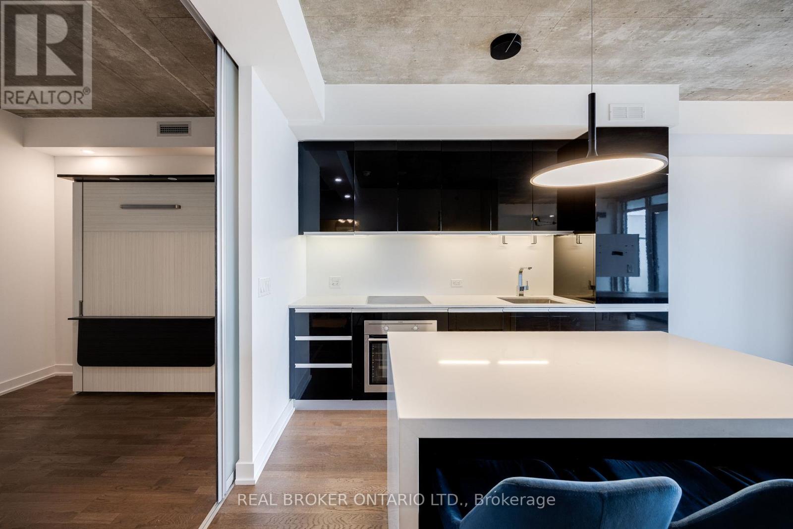 Photo 11 of 925 20 Minowan Miikan Lane, Toronto ON