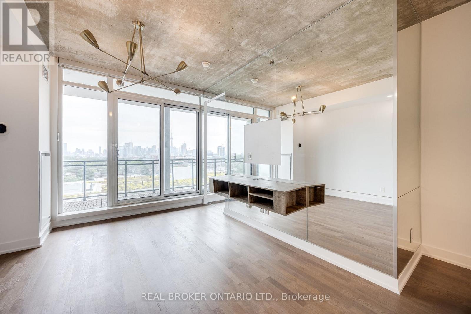 Photo 17 of 925 20 Minowan Miikan Lane, Toronto ON
