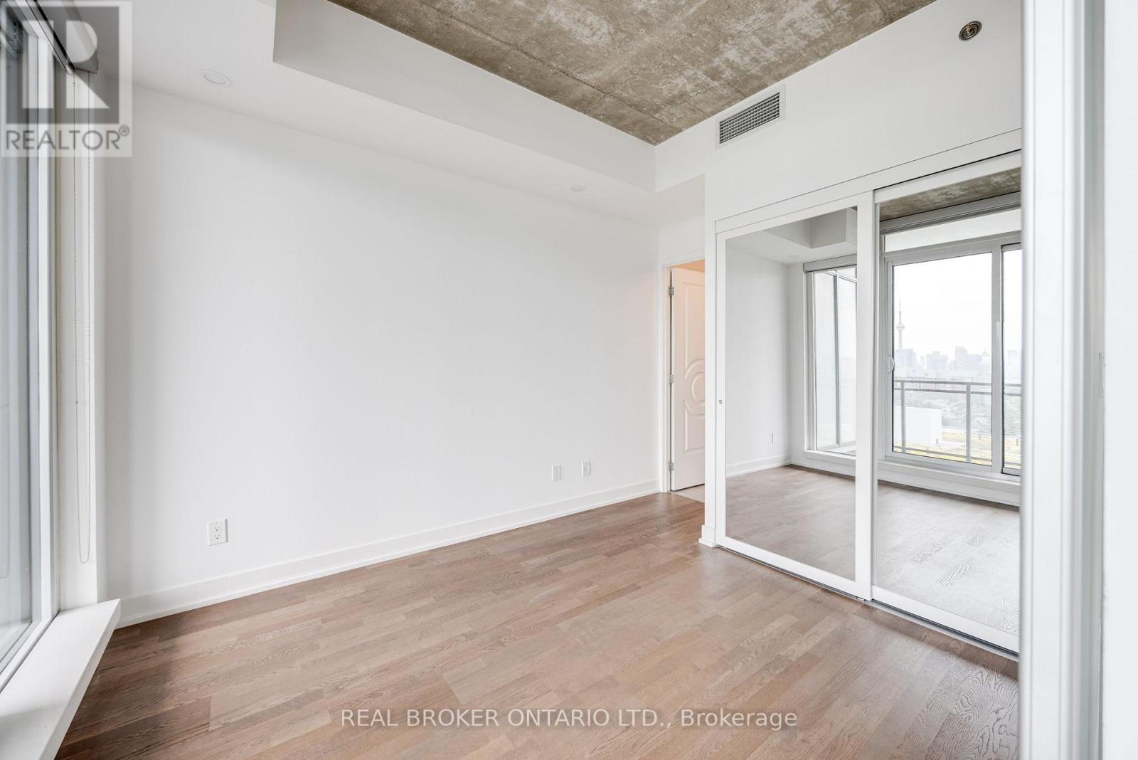 Photo 19 of 925 20 Minowan Miikan Lane, Toronto ON