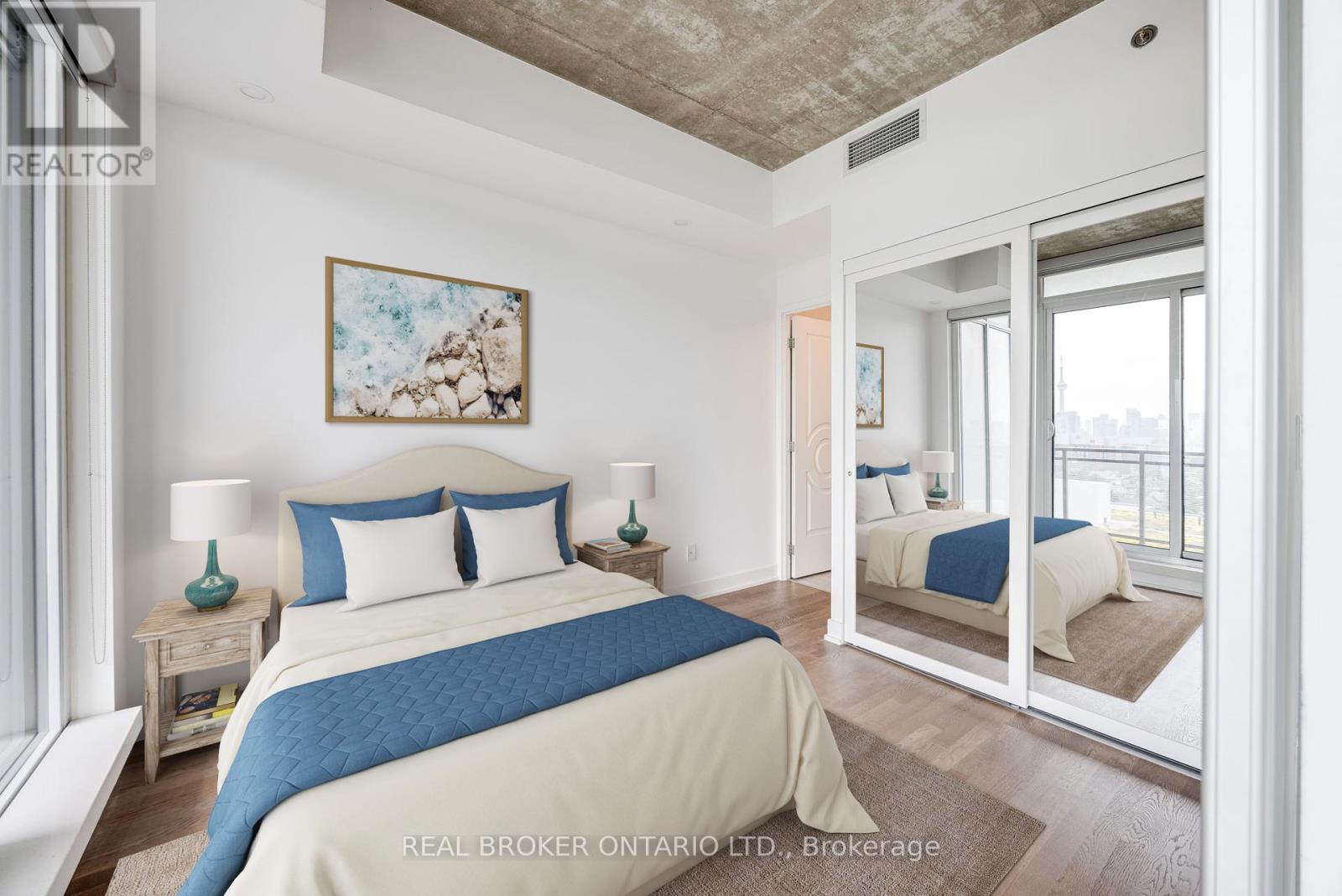 Photo 4 of 925 20 Minowan Miikan Lane, Toronto ON