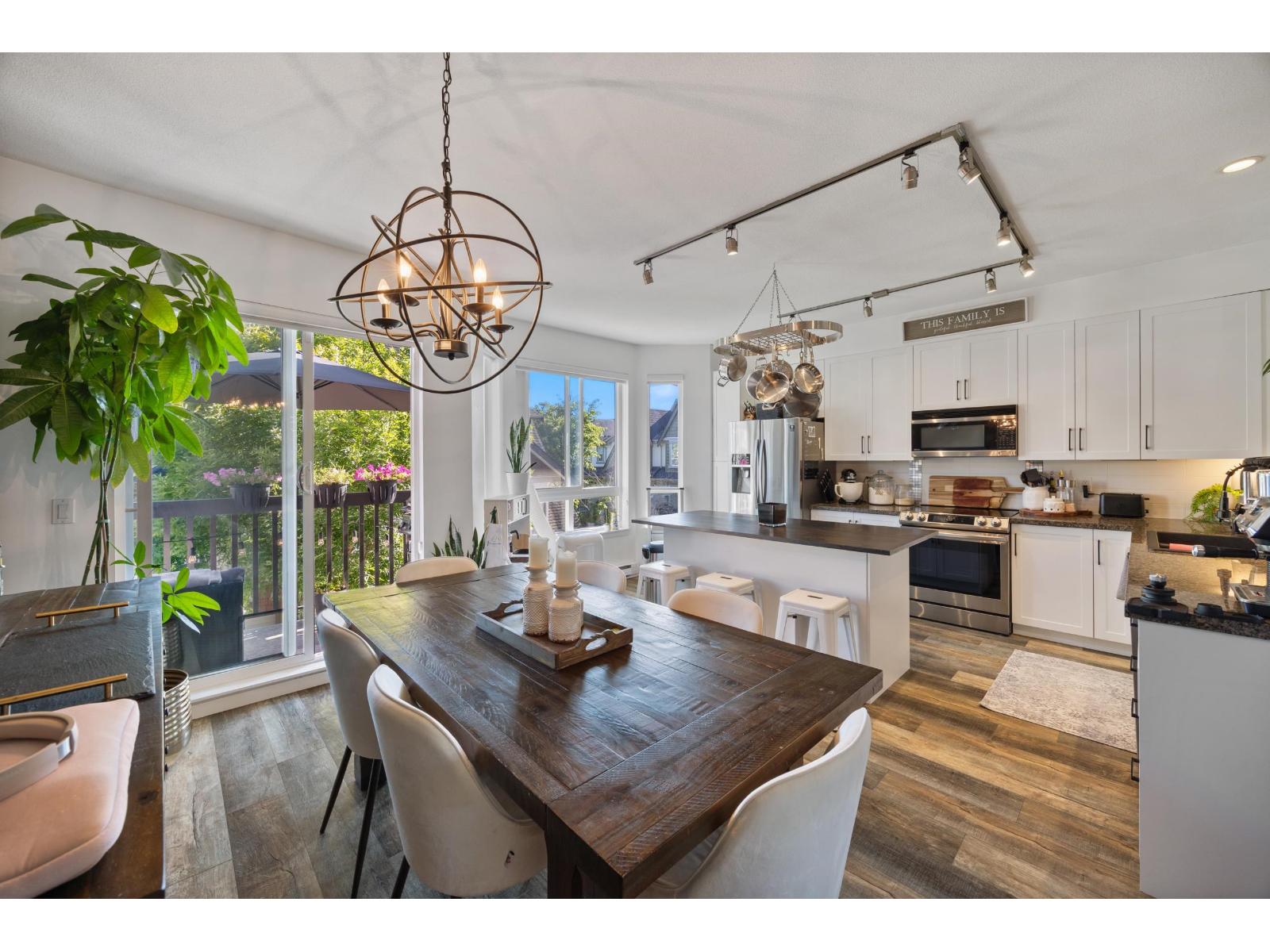 Photo 10 of 53 7155 189 Street, Surrey BC