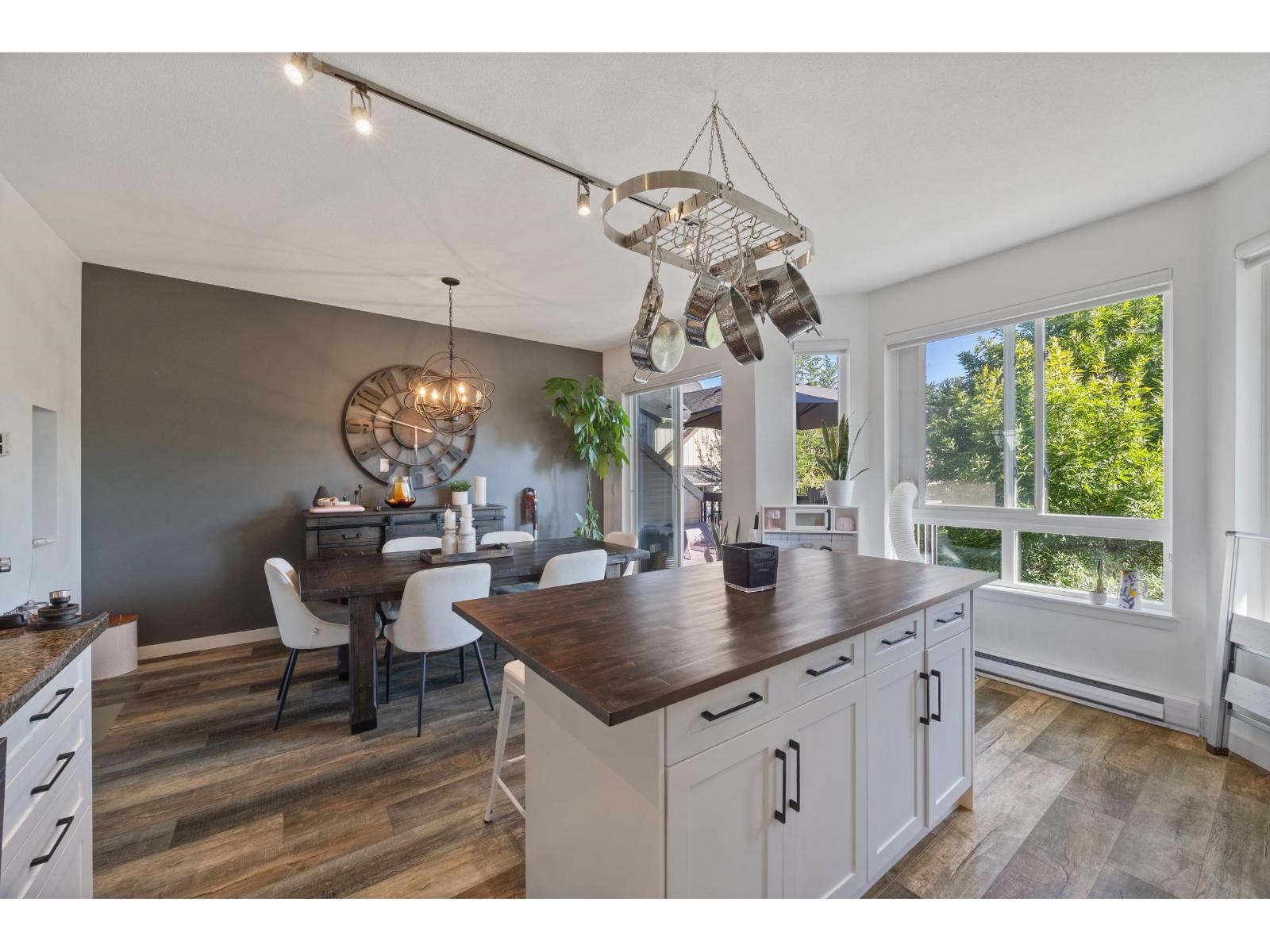 Photo 13 of 53 7155 189 Street, Surrey BC