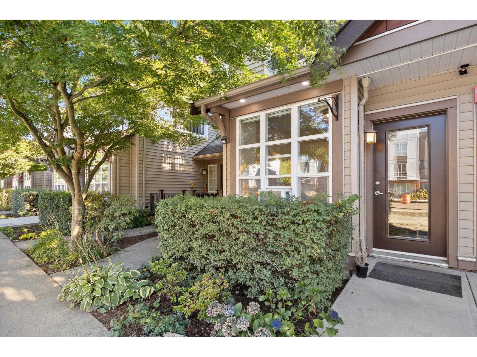 Photo 2 of 53 7155 189 Street, Surrey BC