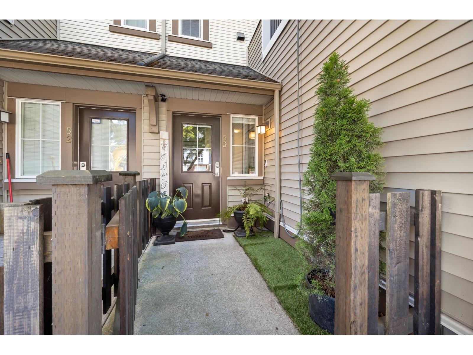 Photo 3 of 53 7155 189 Street, Surrey BC