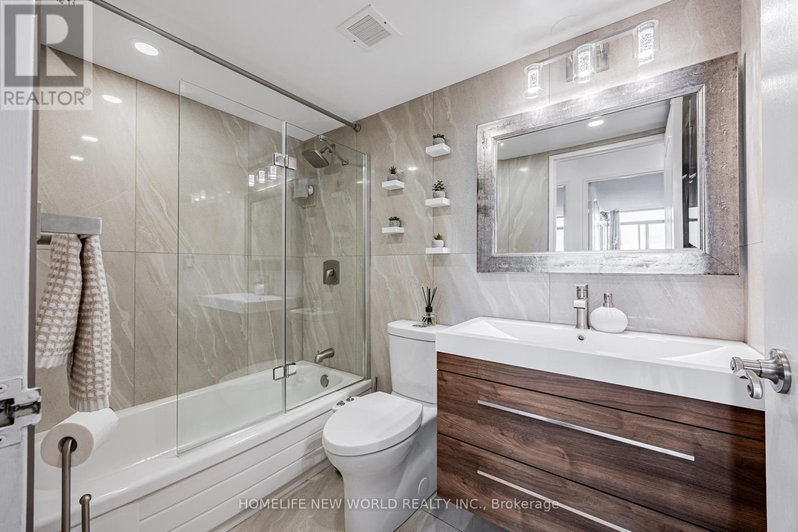 Photo 12 of 708 3300 Don Mills Road, Toronto ON