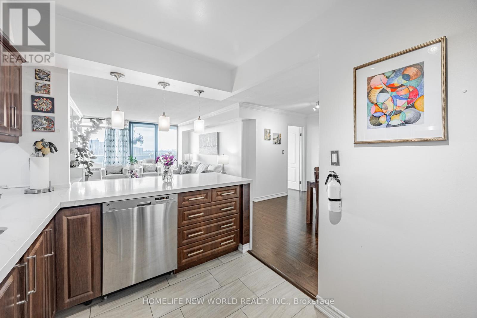 Photo 7 of 708 3300 Don Mills Road, Toronto ON