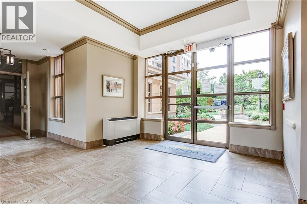 Photo 29 of 100 Burloak Drive Unit 2509, Burlington ON