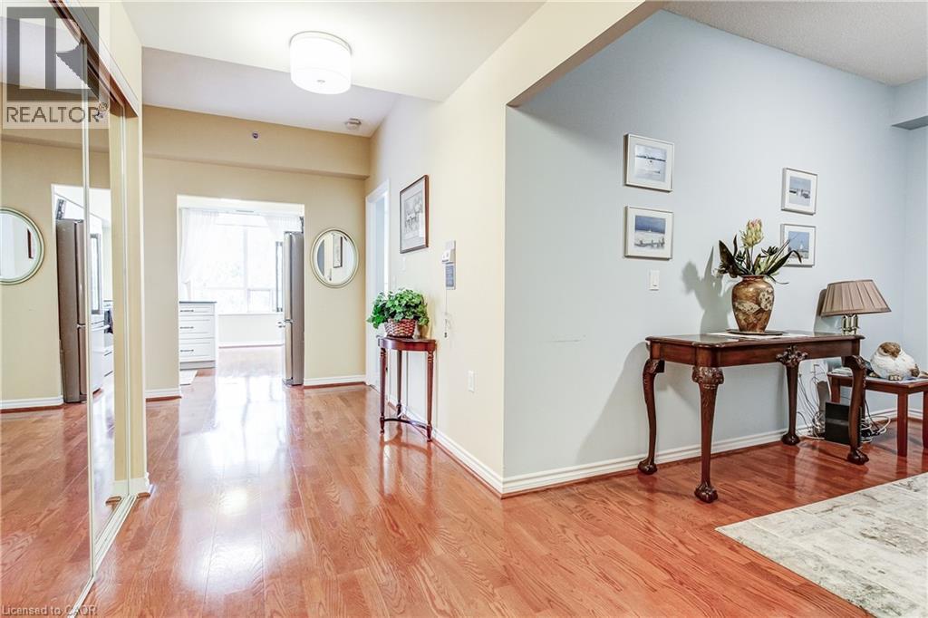Photo 5 of 100 Burloak Drive Unit 2509, Burlington ON