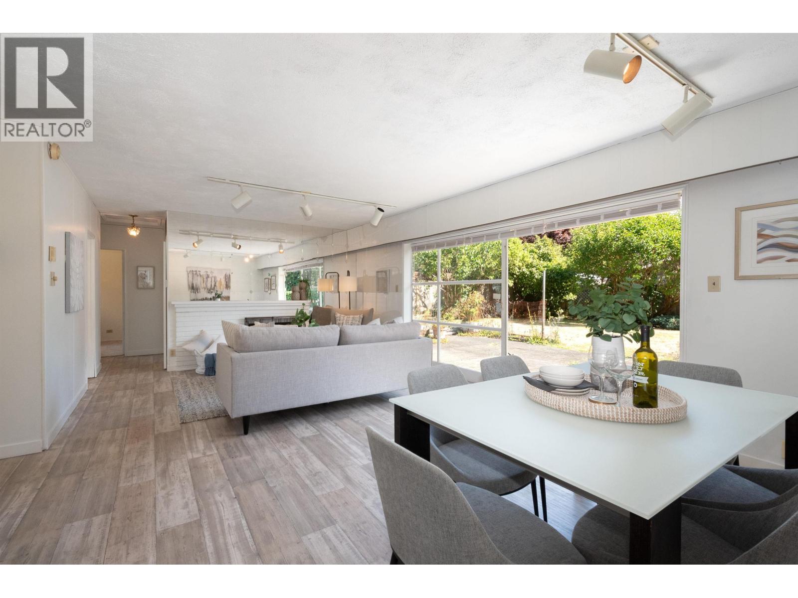 Photo 6 of 1150 Silverwood Crescent, North Vancouver BC