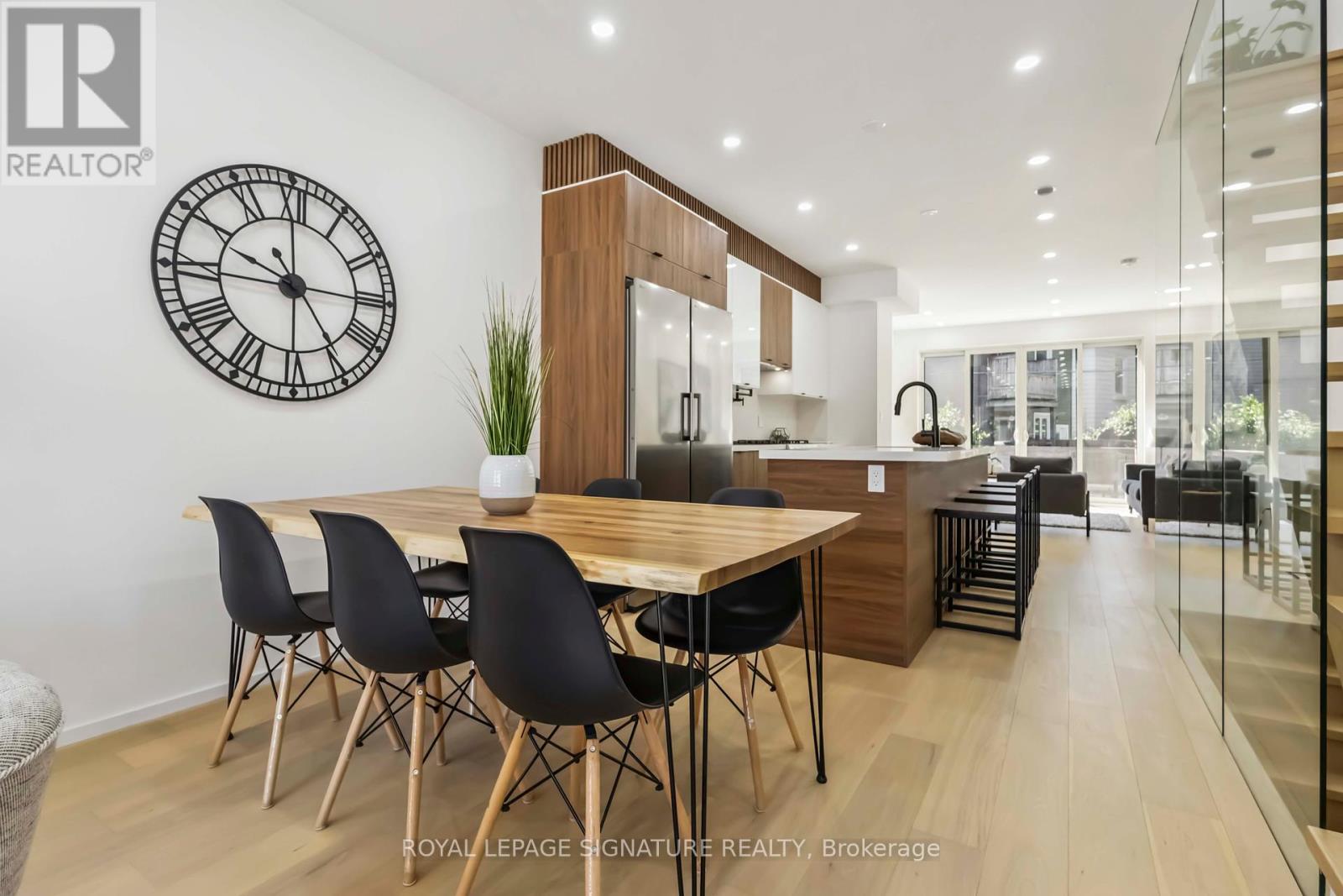 Photo 1 of Furnished Upper 43 A Cummings Street, Toronto ON