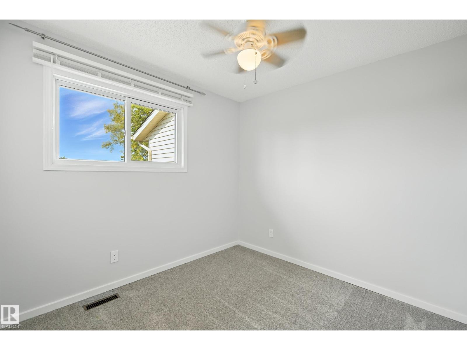 Photo 13 of 10333 172 Av Nw, Edmonton AB
