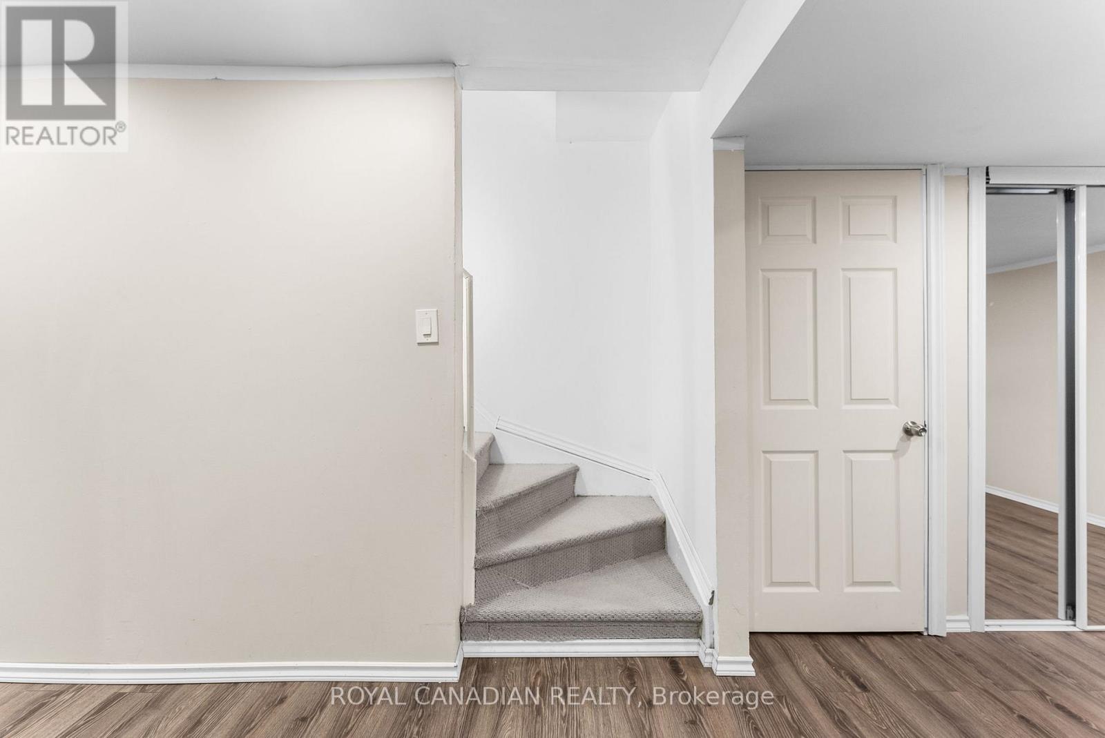 Photo 31 of 25 Brind Sheridan Court, Ajax ON