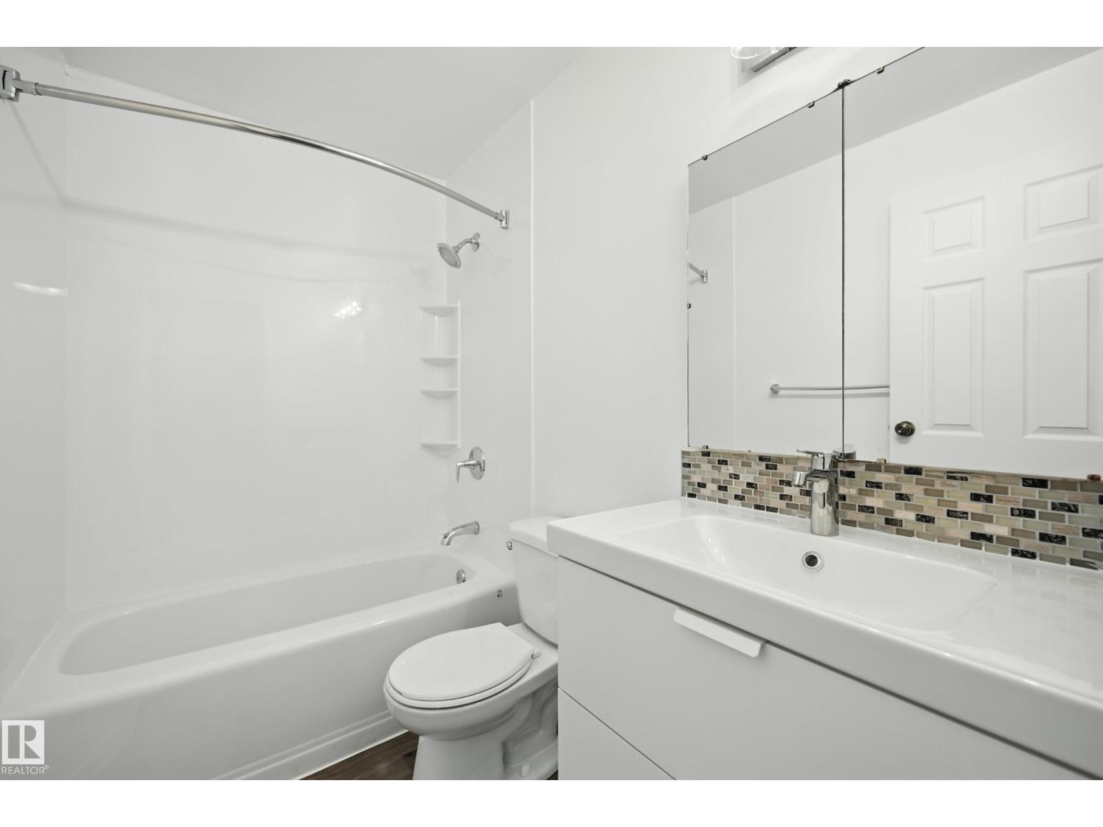 Photo 15 of 10333 172 Av Nw, Edmonton AB