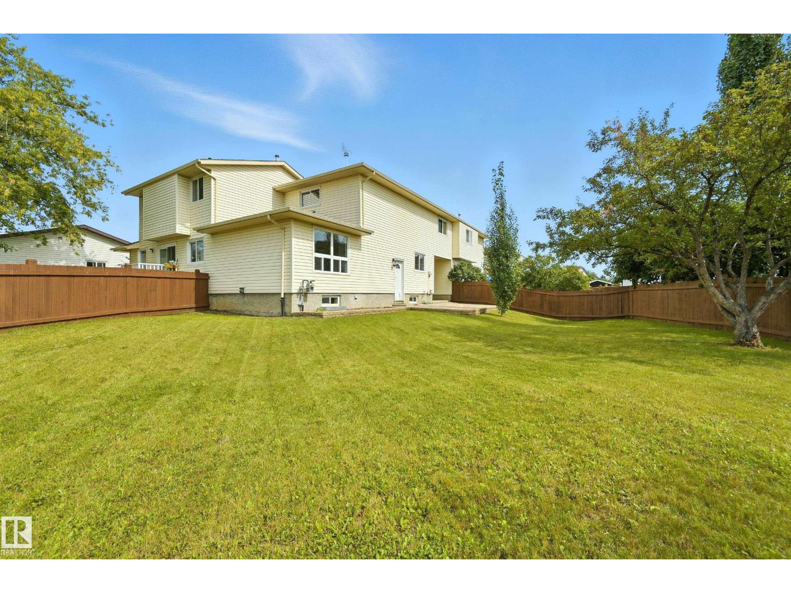 Photo 28 of 10333 172 Av Nw, Edmonton AB