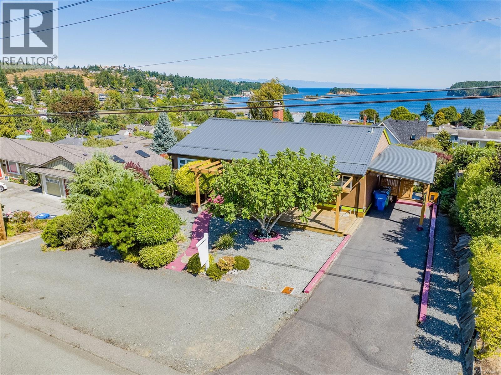 Photo 31 of 2710 Glenayr Dr, Nanaimo BC