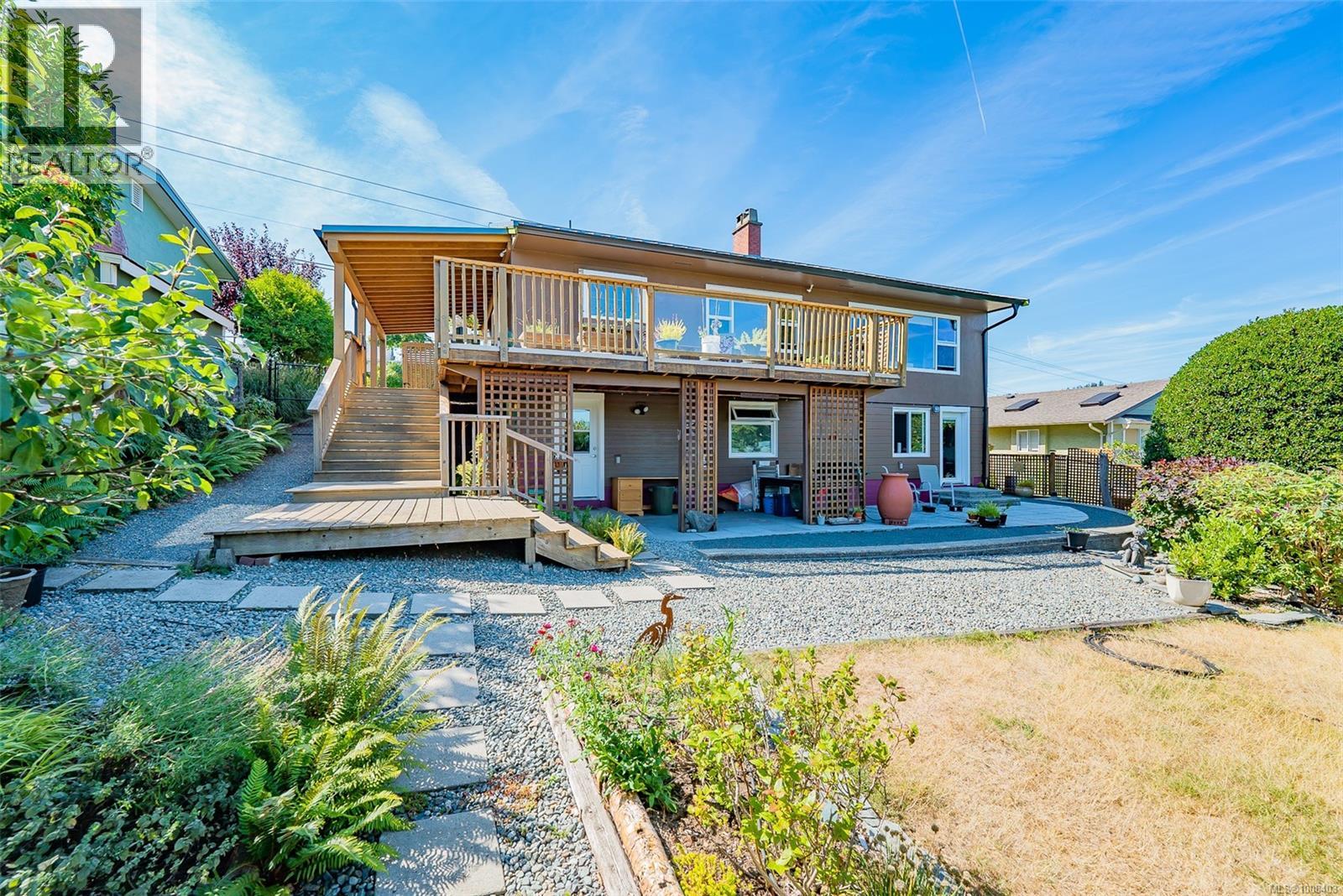 Photo 49 of 2710 Glenayr Dr, Nanaimo BC