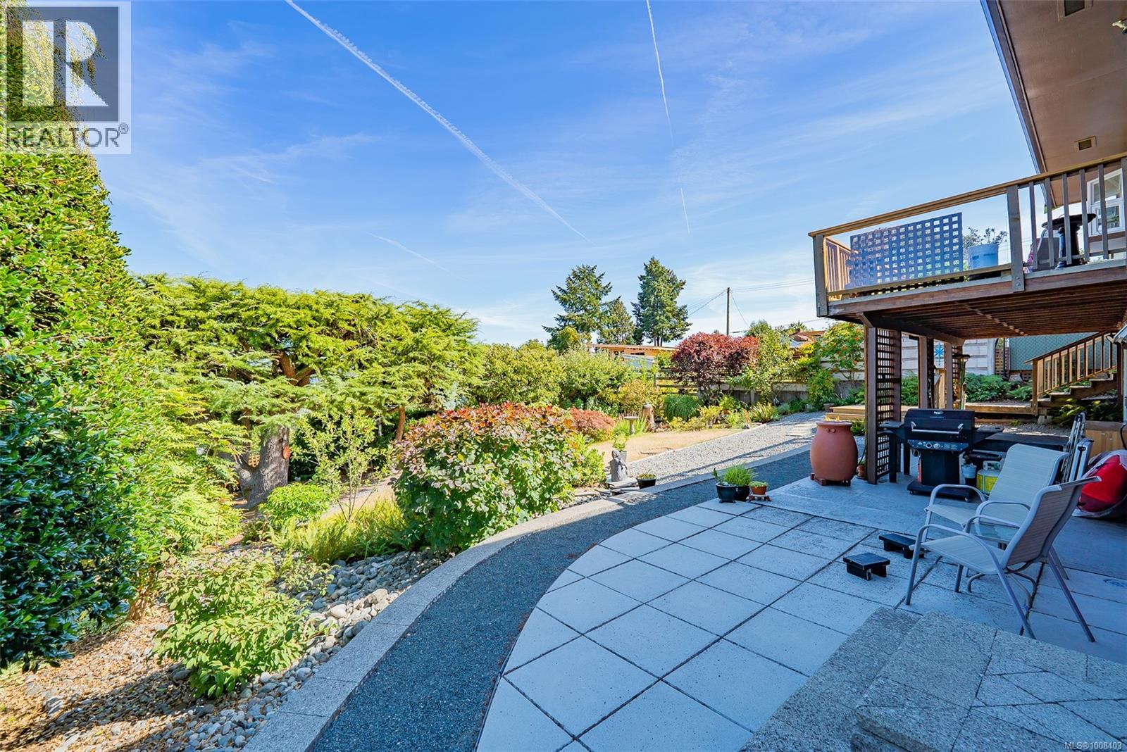 Photo 51 of 2710 Glenayr Dr, Nanaimo BC