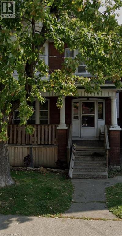 Photo 1 of 14 Barnesdale Avenue N Unit Room 1, Hamilton ON