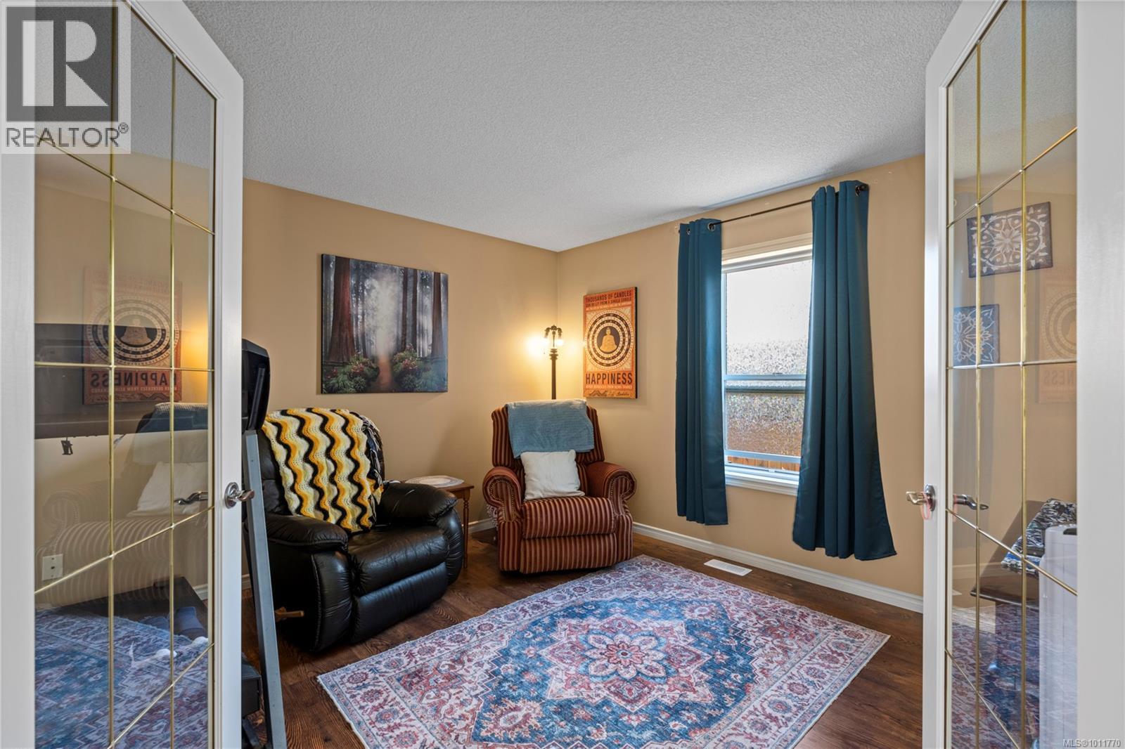 Photo 6 of 3954 Magnolia Dr, Nanaimo BC