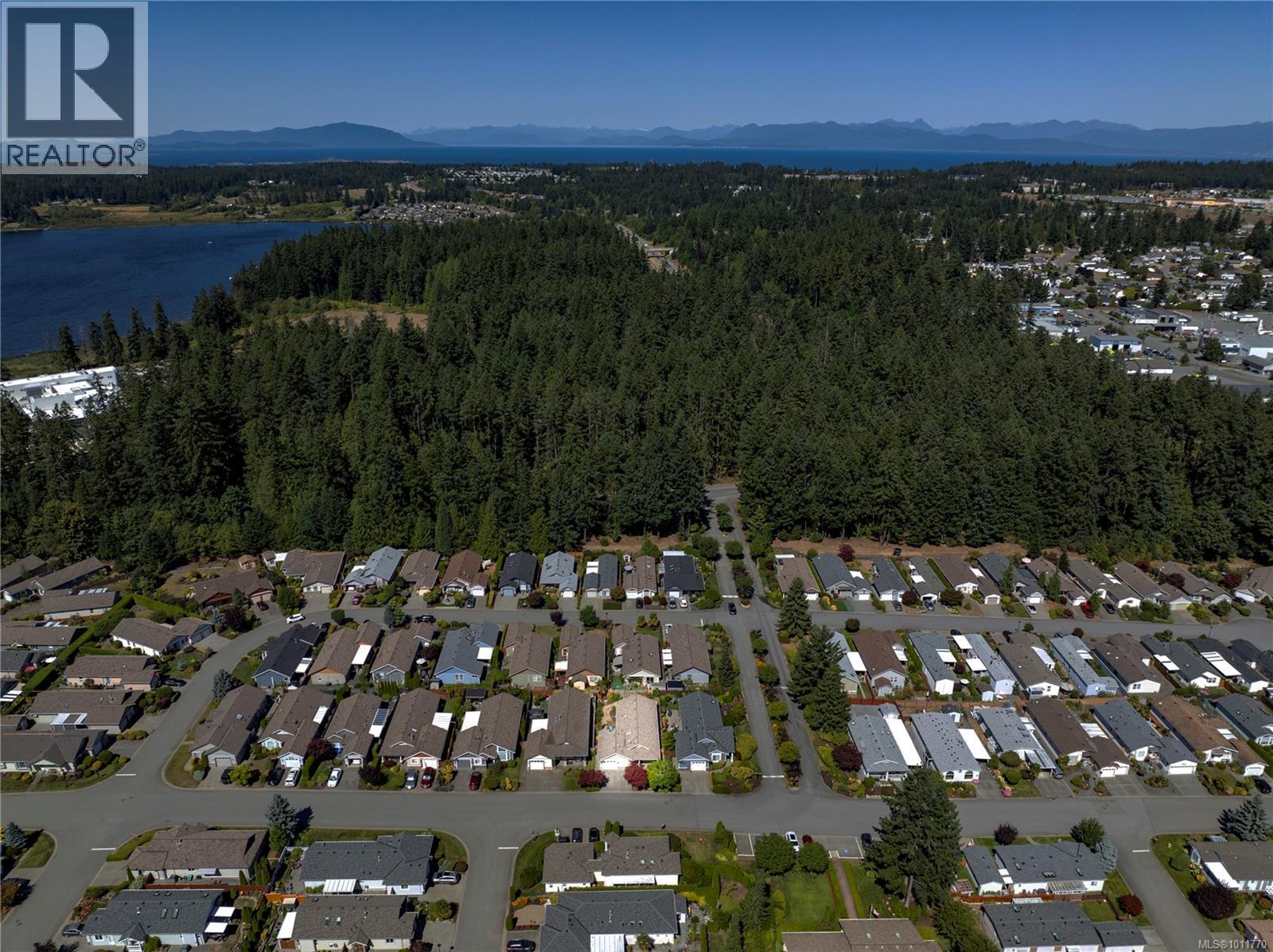 Photo 28 of 3954 Magnolia Dr, Nanaimo BC