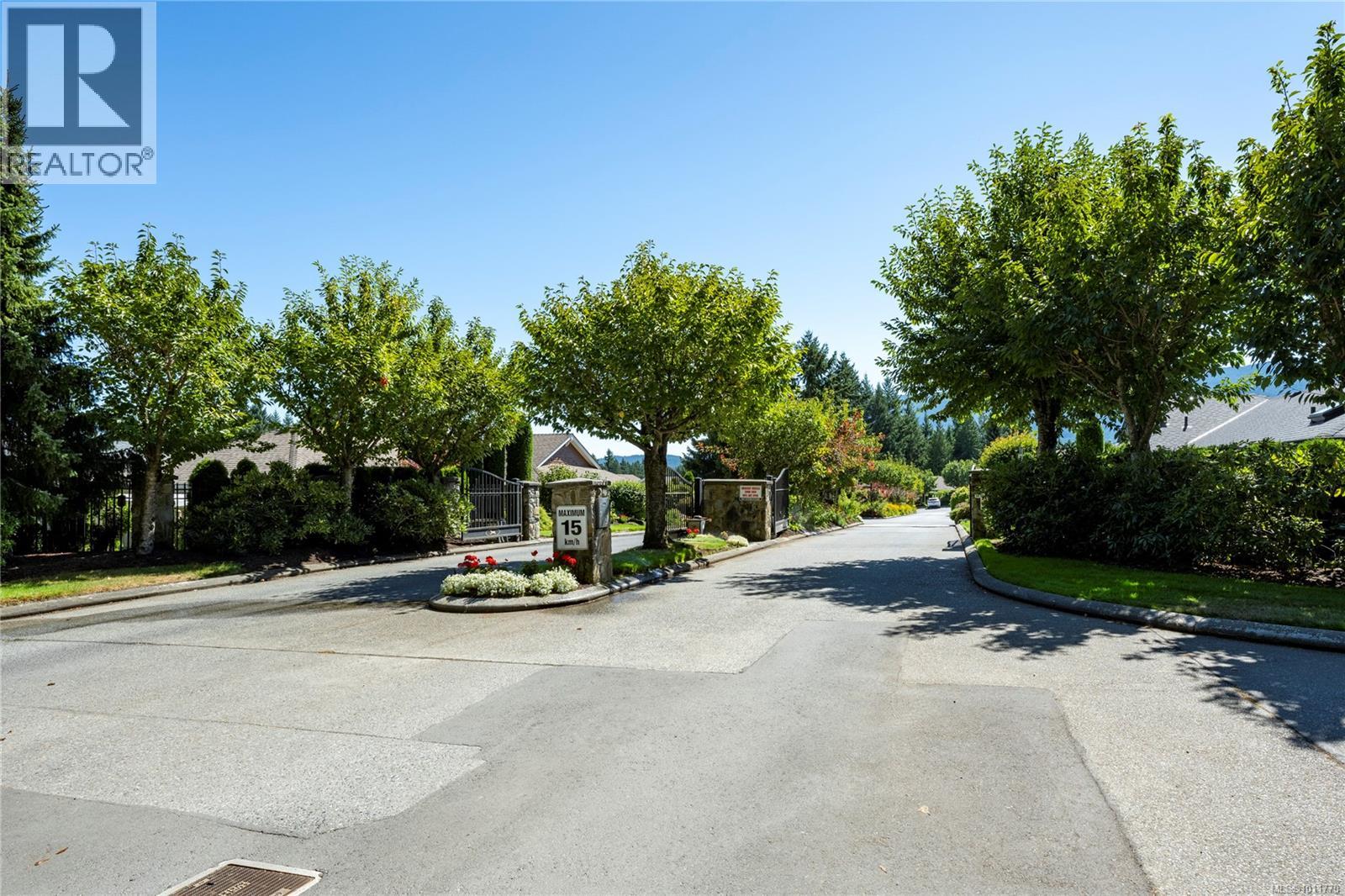 Photo 30 of 3954 Magnolia Dr, Nanaimo BC